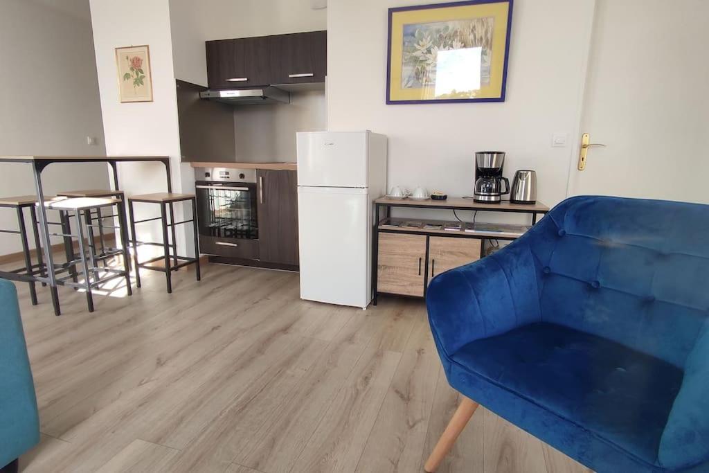 Appartement Tres Lumineux Avec Belle Vue Degagee Rochefort-en-Terre Exterior foto